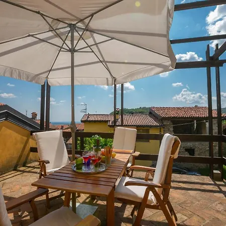 Fosseno Sleeps 7