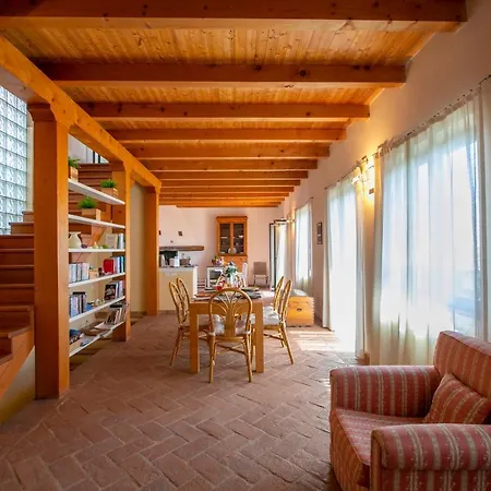 Villa Fosseno Sleeps 7